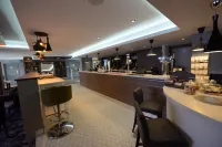 Holiday Inn 伍爾弗漢普頓 - 酒吧