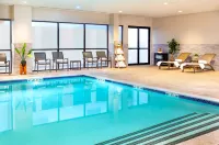 Crowne Plaza BOSTON - WOBURN by IHG - Pools