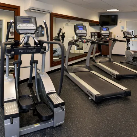 Holiday Inn Express & Suites GREENFIELD by IHG
