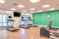 Holiday Inn Express & Suites RUSSELLVILLE by IHG - Gym