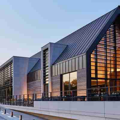 Le Domaine des Vanneaux Hôtel Golf & Spa MGallery Hotel Exterior