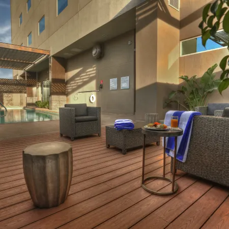 Holiday Inn Express & Suites MEXICALI by IHG