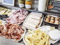 Mercure Belfort Centre - servizio colazione