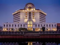 Mercure Jakarta Batavia Hotels near Jakarta Old Town