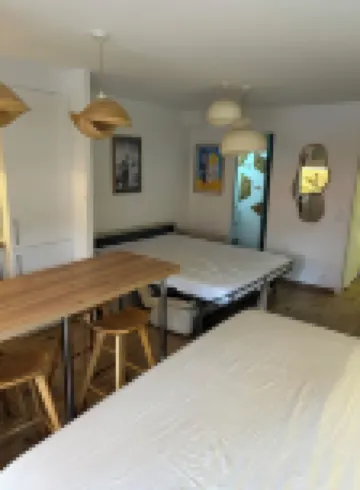 Saint Tropez gendarme apartment