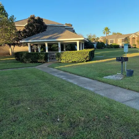 2 BR/ 2BA Condo1 King /2 Full beds Sleeps 6 close to OWA & Foley Tourism Complex