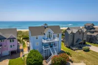 8Br Ocean/Beachfront w/ Heated Pool & Hot Tub in Obx! Hotels in Frisco