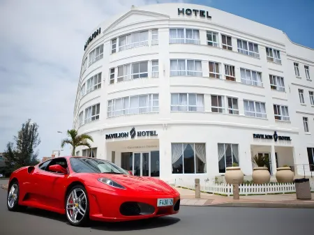 Pavilion Hotel Durban Отели в г. Дурбан