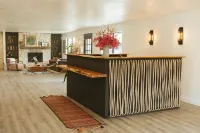 Rancho Moonrise Hotels in Elgin