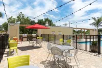 Home2 Suites by Hilton Nokomis Sarasota Casey Key - Beach