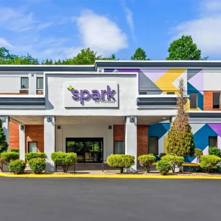 Spark by Hilton Lexington