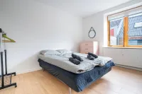 Modernized Bed & Bath Hotel a 