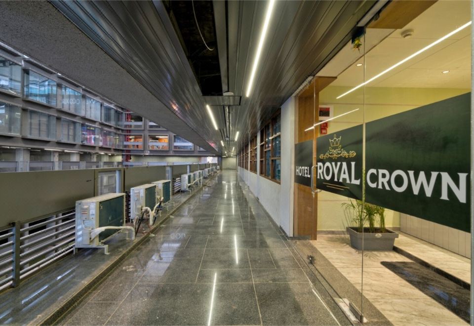 Crowne Plaza Ahmedabad City Centre Over view