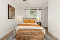 Classic Inglewood Gem 3Bed/1Bath w/Jacuzzi