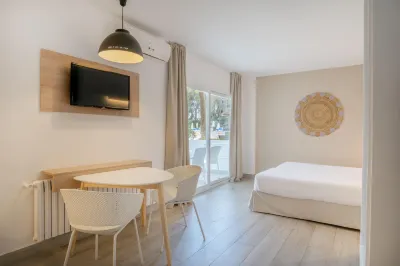 Sol Lunamar Palmanova Apartamentos Hotels in Calvia