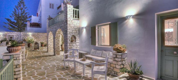 Villa Isabella Hotels in Naoussa
