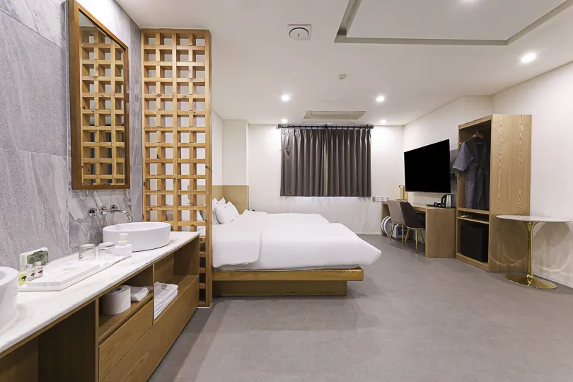 Trt Hotel