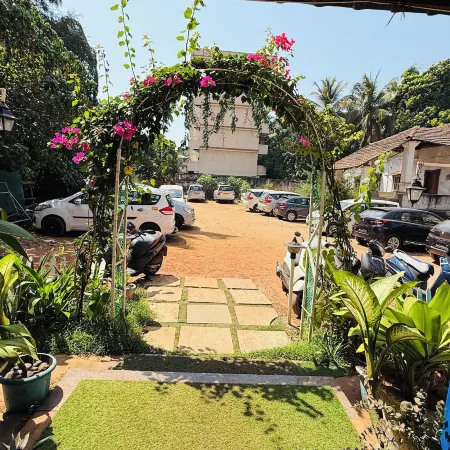 Candolim Sands