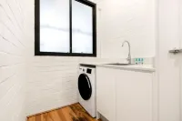 Comfy Darlinghurst Retreat