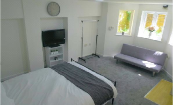 Cosy & Modern 1 Bed Studio Apart-Hotel