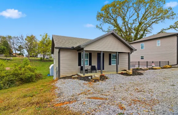 明亮舒適的四卧室家居