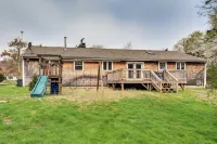 6 Mi to Beach: Family Home in Little Compton! - 3-Star