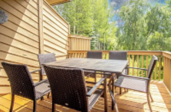 Ridge Condo - Modern Luxury Condo W/resort Amenities Hotels in Sun Valley