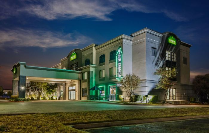 Wingate by Wyndham Round Rock Hotel & Conference Center