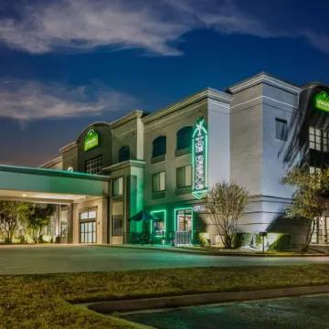 Wingate by Wyndham Round Rock Hotel & Conference Center Hotels near Bass Pro Shops