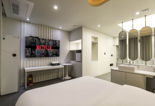 청주 호텔 고야