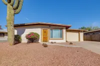 2 Mi to ASU Campus! Game Day Hub w/ Patio - บังกะโล