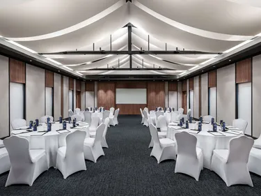 รูปภาพของแกรนด์ เมอร์เคียว เขาหลัก บางสัก