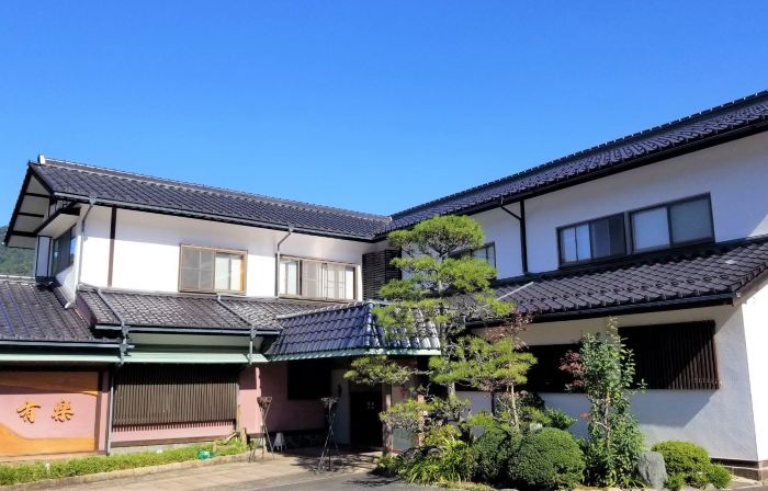 Yuraku