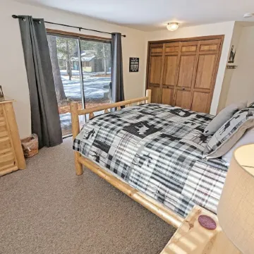 Pine Needle 2 4 Bedroom Condo