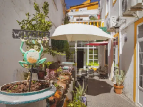 Very Typical - Alojamento Local Hotels in Elvas