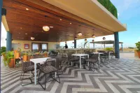 Joy Apt with rooftop and panoramic views