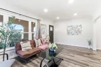 Prime location Close to Downtown LA 2 bed 1 bath Kingsize Bed Private Entry! 17 Hotels in Alhambra