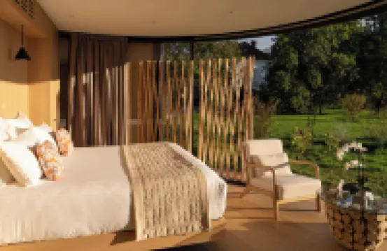 克洛斯瑪麗酒店