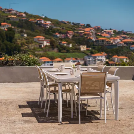 GuestReady - Escape with Ocean and Mountain Views