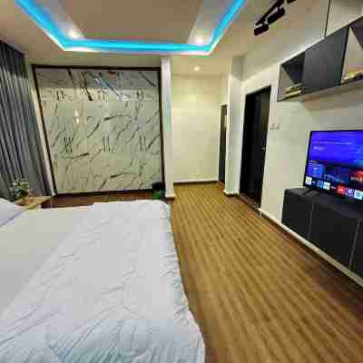 Ceevu Ninteen Homestay Rooms