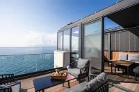 Charisma de Luxe Hotel - Romantic