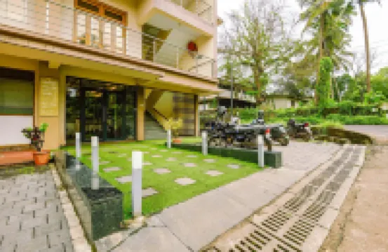 FabHotel Prime Swarnam, Old Goa Hotels near Goa Institute of Management Library