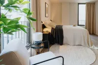 ไรบู แอนต์เวิร์ป บาย สเตย์-ซี