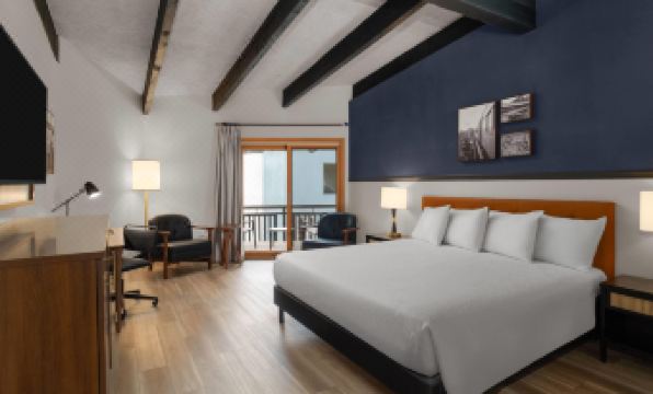 Hotel Vervana, Trademark Collection by Wyndham