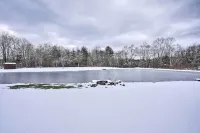 Cozy Catskills Home w/ Pond on 2 Acres! - Wifi