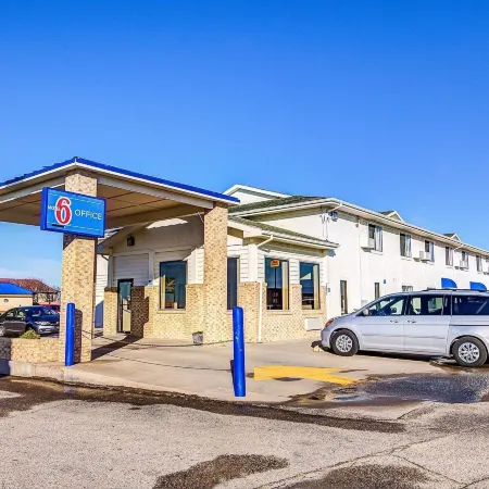 Motel 6 Colby, KS Отели в г. Томас