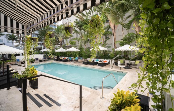 Hotel Croydon Miami Beach