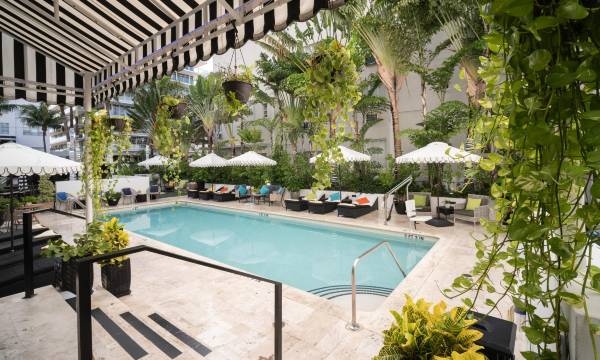 Hotel Croydon Miami Beach