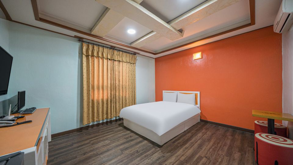 Mungyeong Oncheon Hotel