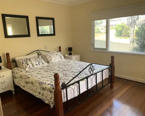 Great central location, one street back from the beach. Hotels in Geraldton